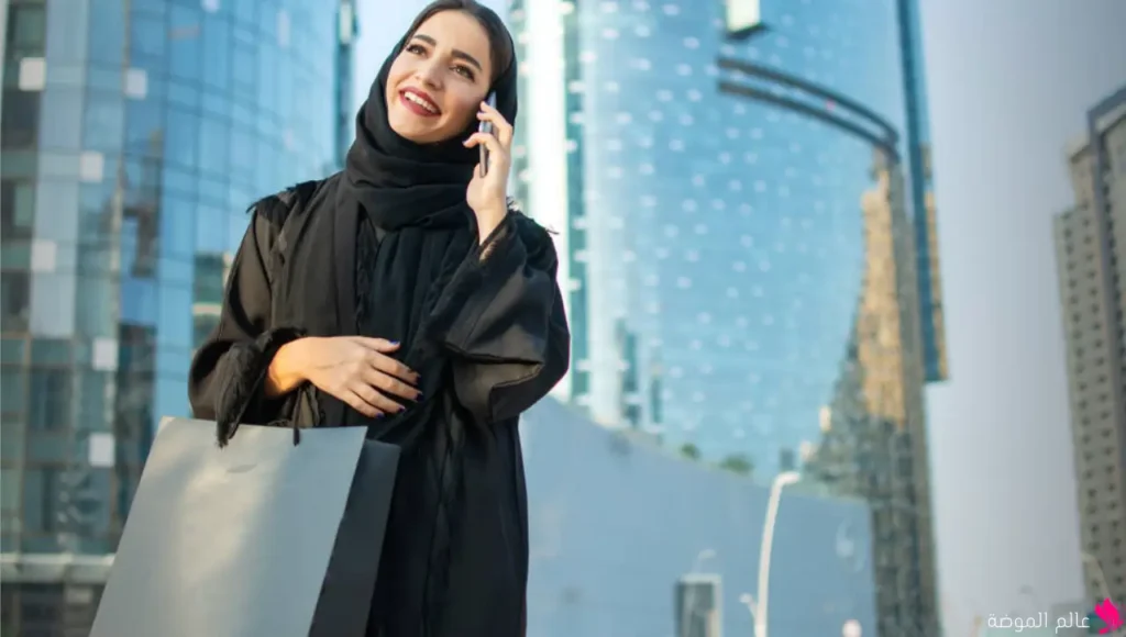 كيف تختارين نوع القماش المناسب للعباية؟ كيف تختارين نوع القماش المناسب للعباية؟