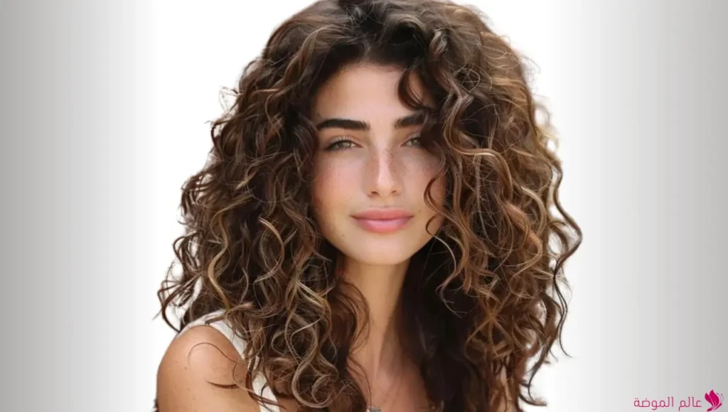 الشعر الكيرلي المفتوح الطبيعي (Natural Open Curls) الشعر الكيرلي المفتوح الطبيعي (Natural Open Curls)